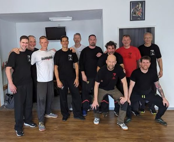 Trainingsgruppe im Zentrum für Selbstverteidigung Ludwigshafen